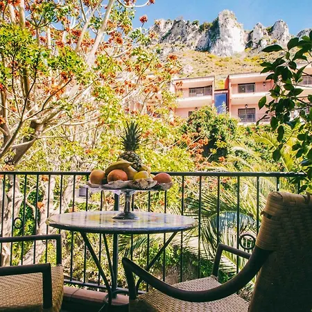 Capo Dei Greci Hotel Resort And Spa-3